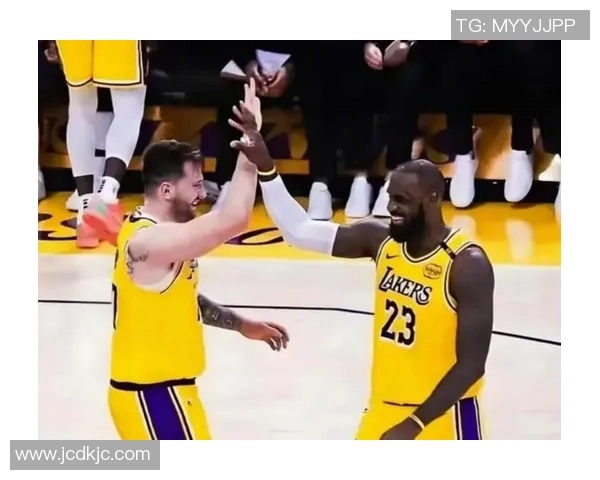 2009年湖人对爵士季后赛第四场精彩回顾与赛后分析